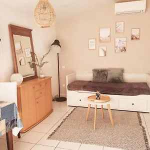  Apartment Le Charme Et Tranquillite